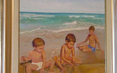Playa. Tres de mis nietos pequeños. Época de Sorolla.
